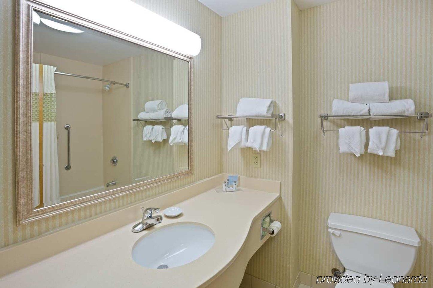 Hampton Inn Cleveland-Airport/Tiedeman Road Brooklyn Phòng bức ảnh